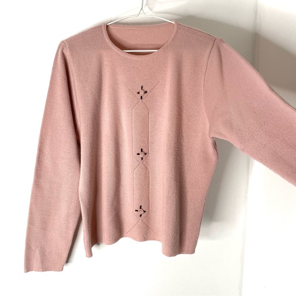 Vintage Knit Embroidered Flower Sweater - Picture 3 of 7